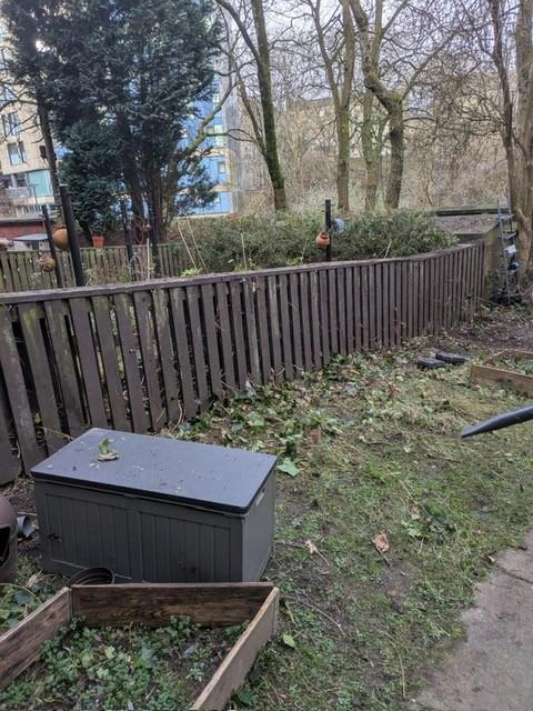 Newfencingwillowbankst_charingCrossKickstart